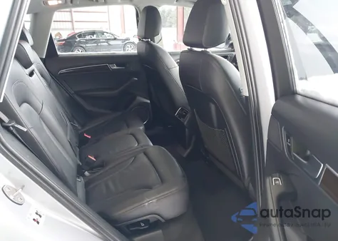 2016 Audi Q5 2.0T Premium z USA, uszkodzony, nr VIN WA1L2AFP2GA030021